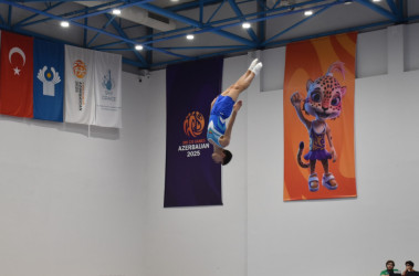 Azərbaycanın 4 gimnastı batut gimnastikası üzrə yarışın finalına vəsiqə qazanıb