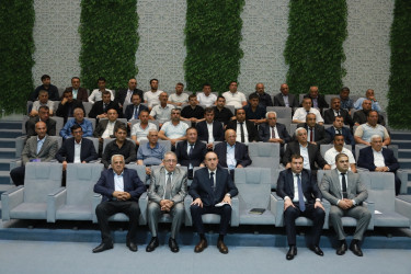 Şəki Şəhər İcra Hakimiyyətində fermerlərlə görüş keçirilib