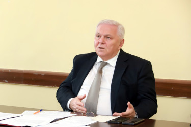 Şəki Şəhər İcra Hakimiyyətinin başçısı Elxan Usubov Birinci Biləcik kəndində səyyar qəbul keçirib