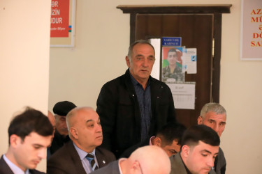 Şəki Şəhər İcra Hakimiyyətinin başçısı Elxan Usubov Dərəcənnət kəndində səyyar qəbul keçirib