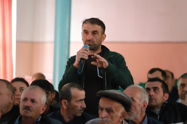 Şəki Şəhər İcra Hakimiyyətinin başçısı Elxan Usubov Oxud kəndinin sakinləri ilə görüşüb
