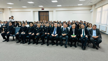 Şəkidə fəaliyyət göstərən təhsil müəssisələrinin rəhbərləri ilə “Şagird təhlükəsizliyi və sağlam məktəb mühiti” mövzusunda görüş keçirilib