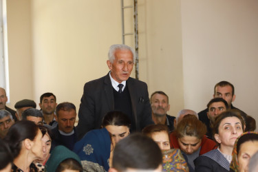 Şəki Şəhər İcra Hakimiyyətinin başçısı Elxan Usubov Baş Şabalıd kəndində səyyar qəbul keçirib