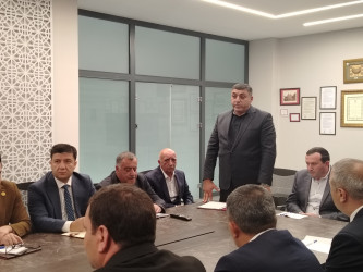 Şəkidə payız-qış mövsümünə hazırlıqla bağlı Şəki Şəhər İcra Hakimiyyəti başçısı yanında Şuranın  iclası keçirilib