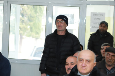 Şəki Şəhər İcra Hakimiyyətinin başçısı Elxan Usubov Vərəzət kəndində səyyar qəbul keçirib