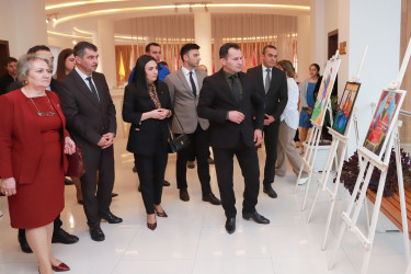 Şəkidə Azərbaycanın görkəmli rəssamı Mirzə Qədim İrəvaninin 200 illik yubileyi ilə bağlı rəsm sərgisi təşkil olunub