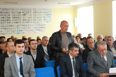 Şəki Şəhər İcra Hakimiyyətinin başçısı Elxan Usubov Birinci Biləcik kəndində səyyar qəbul keçirib