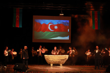 Aprel döyüşləri şəhidi, baş leytenant Elnur İsgəndərovun xatirəsinə həsr olunmuş tədbir keçirilib