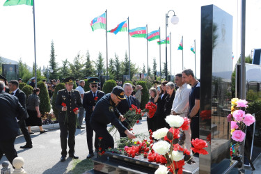 27 sentyabr - Anım Günü ilə əlaqədar Şəkidə Vətən müharibəsi şəhidlərinin xatirəsi yad edilib