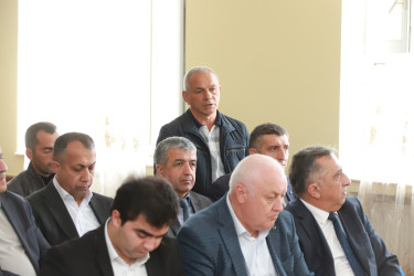 Şəki Şəhər İcra Hakimiyyətinin başçısı Elxan Usubov Birinci Biləcik kəndində səyyar qəbul keçirib