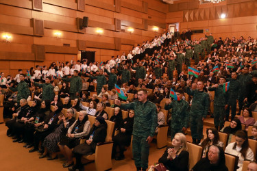 Aprel döyüşləri şəhidi, baş leytenant Elnur İsgəndərovun xatirəsinə həsr olunmuş tədbir keçirilib