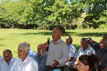 Şəki Şəhər İcra Hakimiyyətinin başçısı Qırxbulaq kəndində səyyar qəbul keçirib