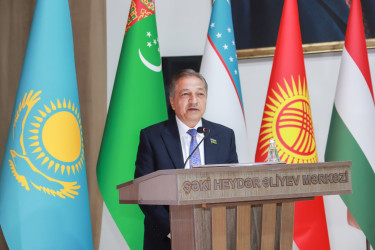 Şəki şəhərində Xalq şairi Bəxtiyar Vahabzadənin anadan olmasının 100 illiyinə həsr olunmuş konfrans keçirilib