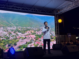 Şəki şəhərinin 2714 illiyi münasibətilə bayram konserti təşkil edilib