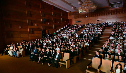 Leyla Əliyeva “Onlardan biri: Emil” adlı anım tədbirində iştirak edib