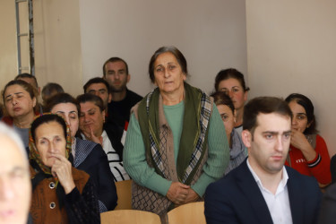 Şəki Şəhər İcra Hakimiyyətinin başçısı Elxan Usubov Baş Şabalıd kəndində səyyar qəbul keçirib