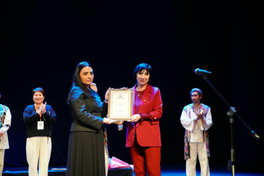 V Şəki Beynəlxalq Teatr Festivalı uğurla başa çatıb