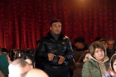 Şəki Şəhər İcra Hakimiyyətinin başçısı Elxan Usubov İbrahimkənd kəndinin sakinləri ilə görüşüb.