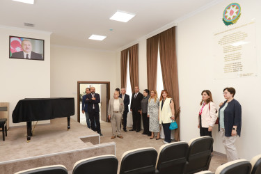"Azərbaycanın UNESCO Dünya İrsi Yolu: İçərişəhərdən Şəkiyə” adlı tədbirin iştirakçıları Şəki şəhərində aparalan bərpa, yenidənqurma işləri ilə tanış olublar