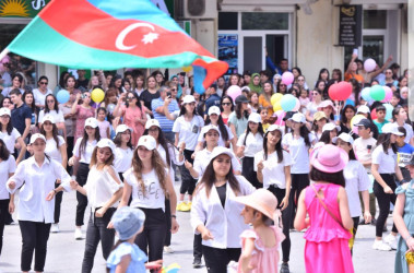 Şəkidə “Şəhər günü” bayram tədbirinin təntənəli açılış mərasimi keçirilib