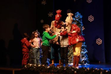 Şəkidə şəhid və qazi övladları üçün Yeni il şənliyi təşkil edilib