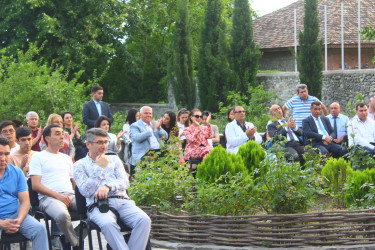 Muğam ifaçıları Şəki “İpək Yolu” XII Beynəlxalq musiqi festivalının səhnəsində