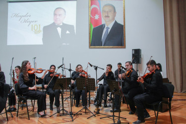 Şəkidə Ulu Öndər Heydər Əliyevin anadan olmasının 101-ci ildönümü ilə bağlı tədbir keçirilib