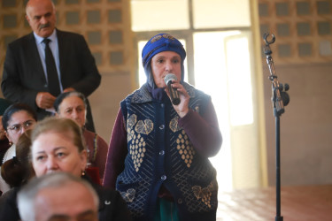 Şəki Şəhər İcra Hakimiyyətinin başçısı Elxan Usubov Çayqaraqoyunlu kəndinin sakinləri ilə görüşüb