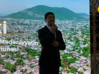 Şəki şəhərinin 2714 illiyi münasibətilə bayram konserti təşkil edilib
