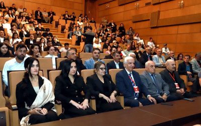 Ərdəbil Moqan Honar Teatrı V Şəki Beynəlxalq Teatr Festivalında uğurla çıxış edib