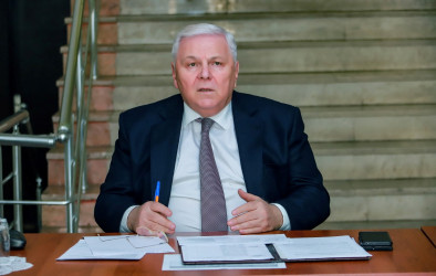 Şəki Şəhər İcra Hakimiyyətinin başçısı Elxan Usubov Aydınbulaq kəndində səyyar qəbul keçirib