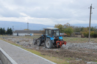 Şəki rayonu ərazisində geniş abadlıq və quruculuq işləri aparılır