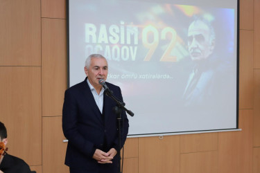 Şəkidə görkəmli kinorejissor Rasim Ocaqova həsr olunmuş “Sənətkar ömrü xatirələrdə” adlı kitabın təqdimatı ilə bağlı tədbir keçirilib