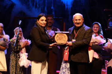 V Şəki Beynəlxalq Teatr Festivalının rəsmi açılış mərasimi olub