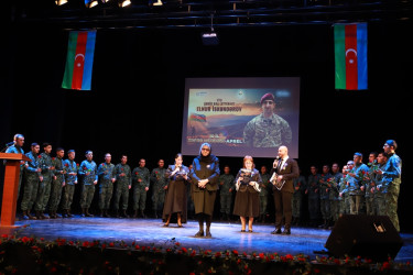 Aprel döyüşləri şəhidi, baş leytenant Elnur İsgəndərovun xatirəsinə həsr olunmuş tədbir keçirilib