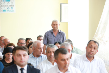 Şəki Şəhər İcra Hakimiyyətinin başçısı Elxan Usubov İkinci Biləcik kəndinin sakinləri ilə görüşüb