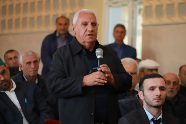 Şəki Şəhər İcra Hakimiyyətinin başçısı Elxan Usubov Çayqaraqoyunlu kəndinin sakinləri ilə görüşüb