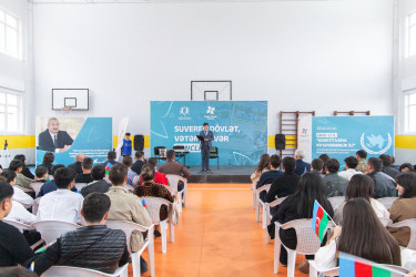 Səyyar Gənclər Xidməti Şəkidə