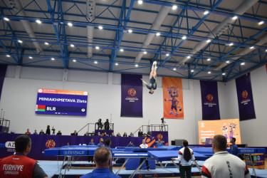 Batut gimnastikası üzrə yarışda ölkəmizi 3 qadın gimnast təmsil edir