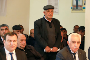 Şəki Şəhər İcra Hakimiyyətinin başçısı Elxan Usubov Dərəcənnət kəndində səyyar qəbul keçirib