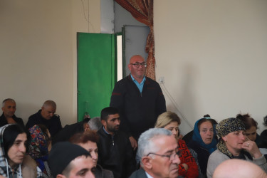 Şəki Şəhər İcra Hakimiyyətinin başçısı Elxan Usubov Fazıl kəndində səyyar qəbul keçirib