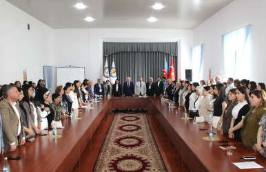 Şəkidə Bəxtiyar Vahabzadə irsi və Türk dünyası dəyərlərinə həsr olunmuş beynəlxalq konfransın açılışı keçirilib