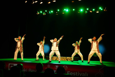 V Şəki Beynəlxalq Teatr Festivalı uğurla başa çatıb