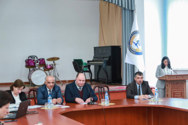 Şəkidə "Heydər Əliyevin dövlətçilik fəlsəfəsində davamlı inkişaf konsepsiyası" mövzusunda elmi konfrans keçirilib