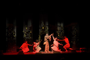 Şəki Dövlət Dram Teatrında “Ezop” tamaşası izləyicilər tərəfindən böyük maraqla  qarşılanıb