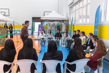 Səyyar Gənclər Xidməti Şəkidə