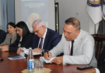 Şəkidə Bəxtiyar Vahabzadə irsi və Türk dünyası dəyərlərinə həsr olunmuş beynəlxalq konfransın açılışı keçirilib