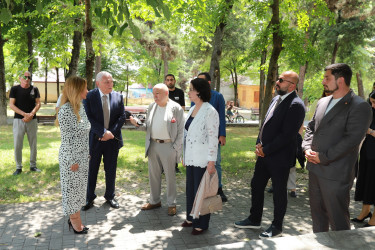 "Azərbaycanın UNESCO Dünya İrsi Yolu: İçərişəhərdən Şəkiyə” adlı tədbirin iştirakçıları Şəki şəhərində aparalan bərpa, yenidənqurma işləri ilə tanış olublar